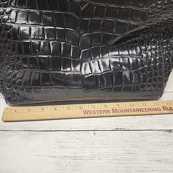 KATE SPADE New York Ridgely Ave Becky Satchel Croc Embossed Leather Black Bag - Picture 4 of 16